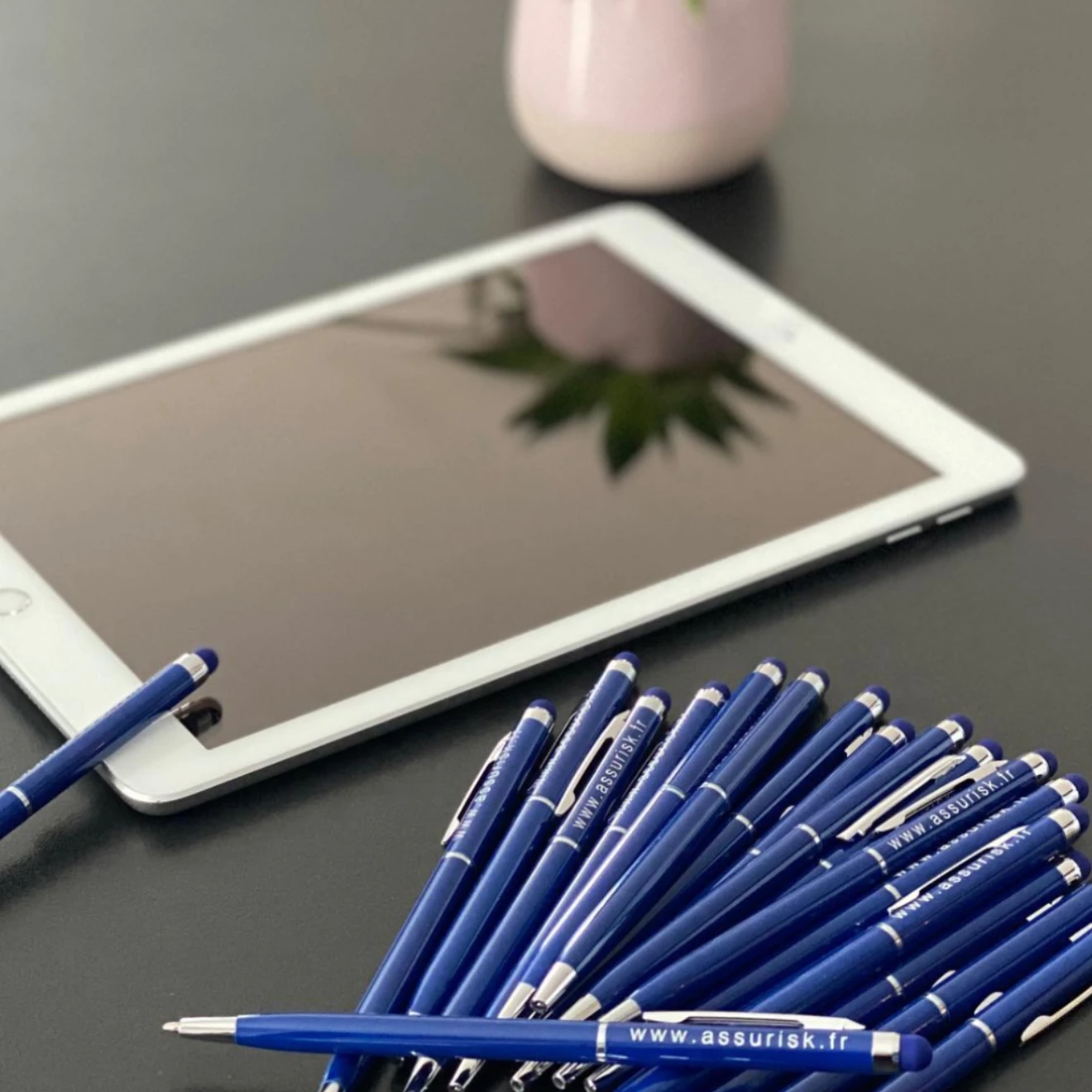 
Warning: Undefined property: stdClass::$titleAbout in /mnt/web719/d1/26/51412126/htdocs/assurisk/view/abouts/index.php on line 36
